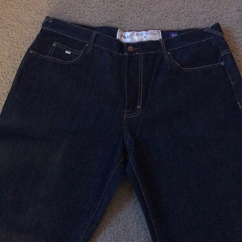 Akoo jeans